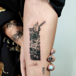 Mana Tattooist on Instagram VIOLET EVERGARDEN tattoo design  映画館行きてぇ OkinawatattooVioletevergaden violetevergadentattoo anime  animetattoo animeart